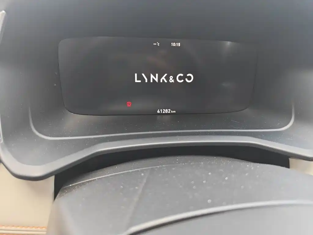 Lynk & Co 06 EM-P — миниатюра 13