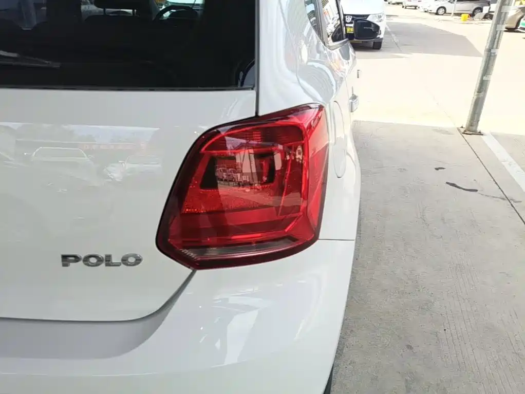 Volkswagen Polo — миниатюра 8