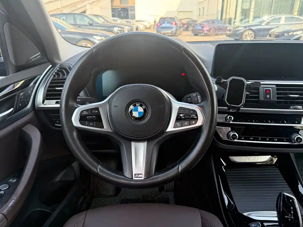 BMW X3 — миниатюра 4
