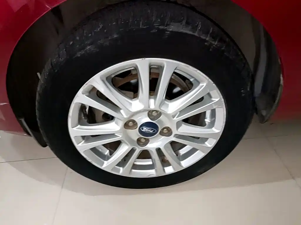Ford Fiesta — миниатюра 23