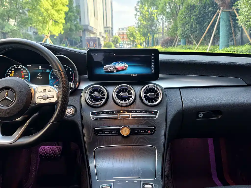 Mercedes-Benz C-Class — миниатюра 18