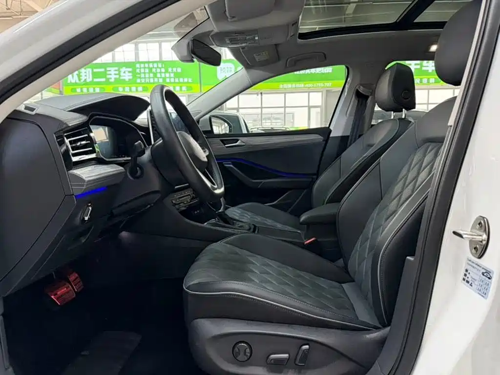 Volkswagen Sagitar — миниатюра 4