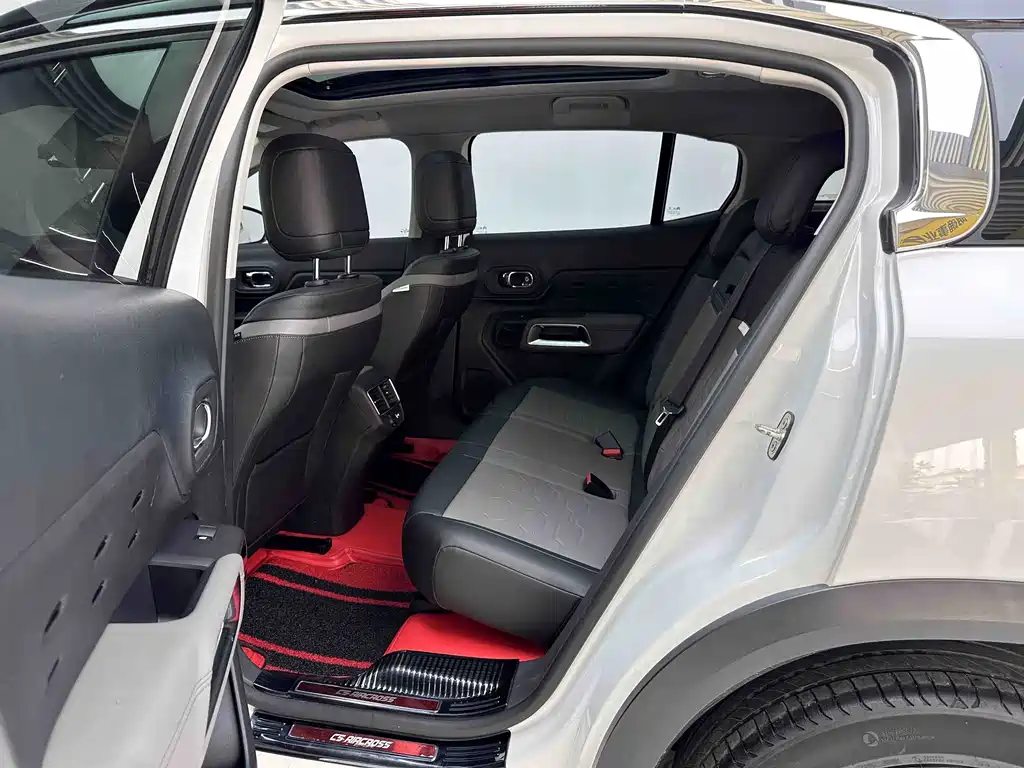 Citroen C5 AIRCROSS — миниатюра 12