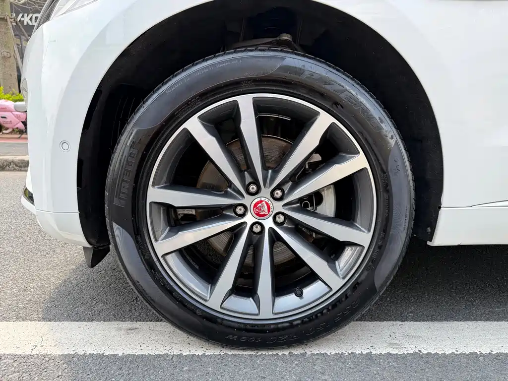 Jaguar F-Pace 2021 250PS R-Dynamic S