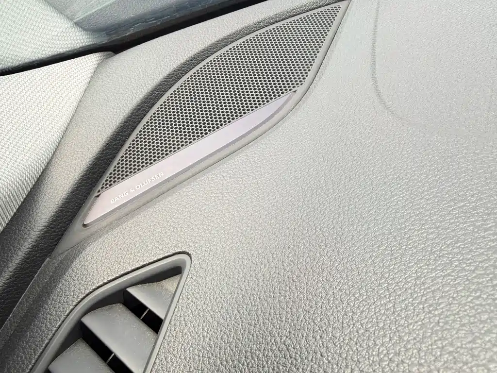 Audi A4L — миниатюра 10