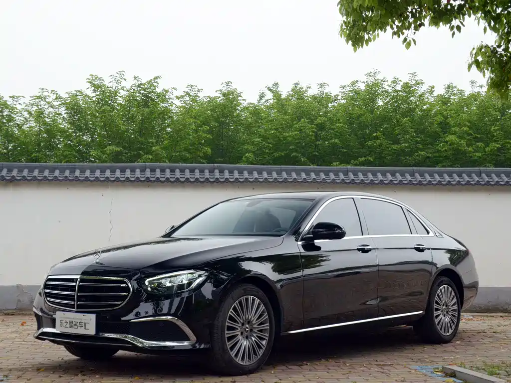 Mercedes-Benz E-Class 2023