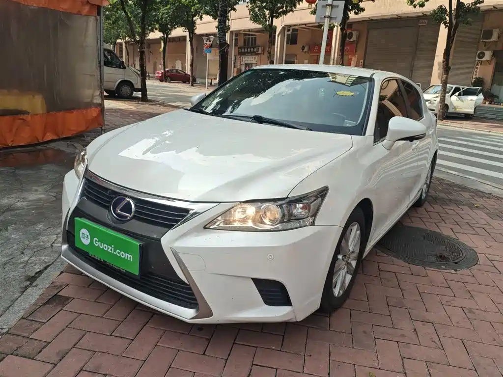 Lexus CT 2017