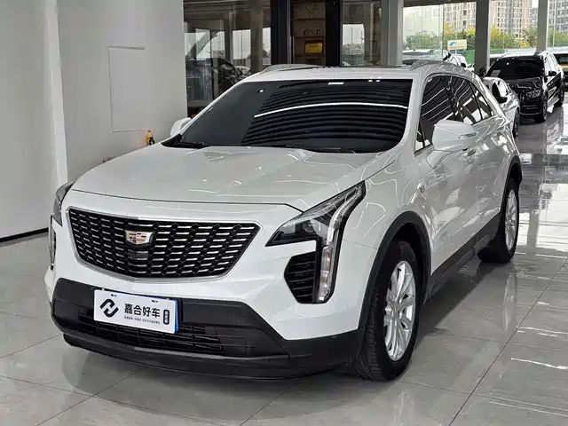 CADILLAC XT4 2019