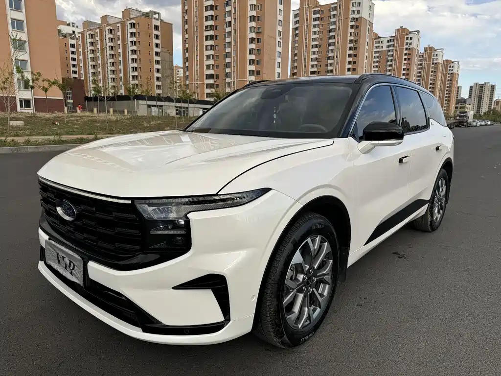 Ford Edge 2024