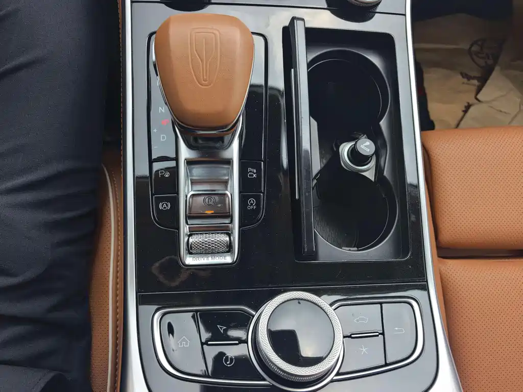 Hongqi Hongqi H9 — миниатюра 14