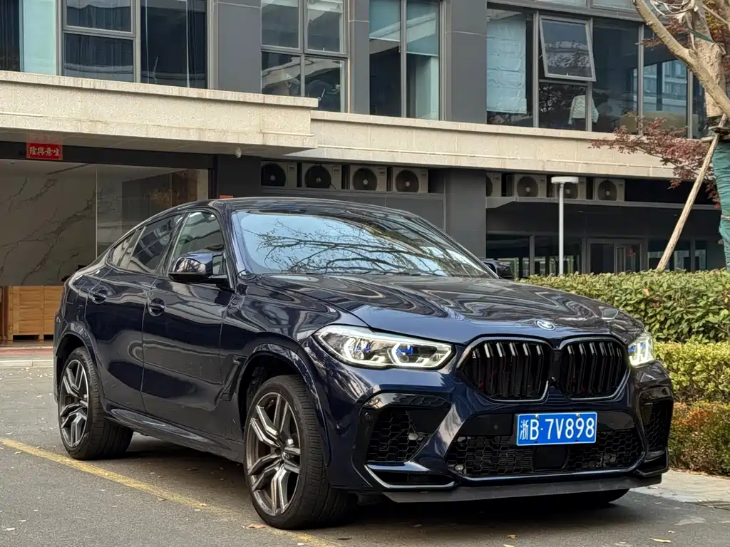 BMW X6 M
