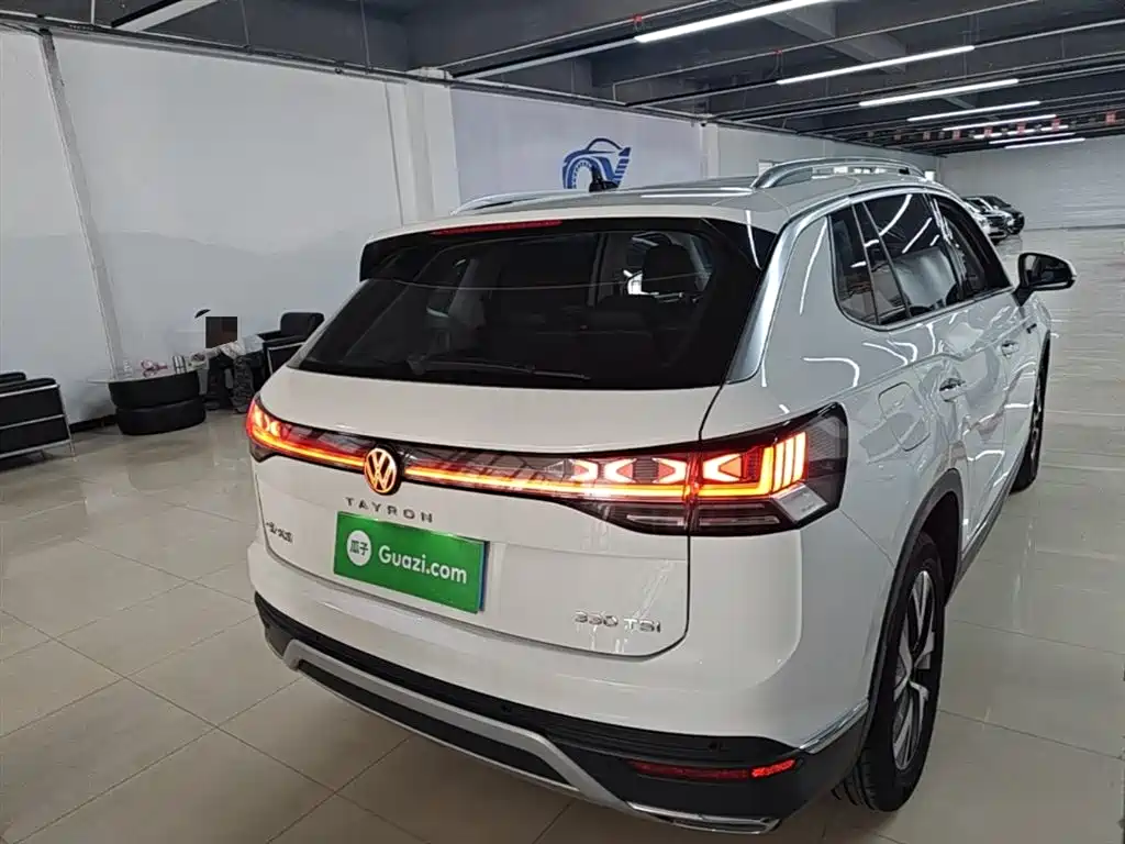 Volkswagen Tayron 2023 330TSI Luxury Plus