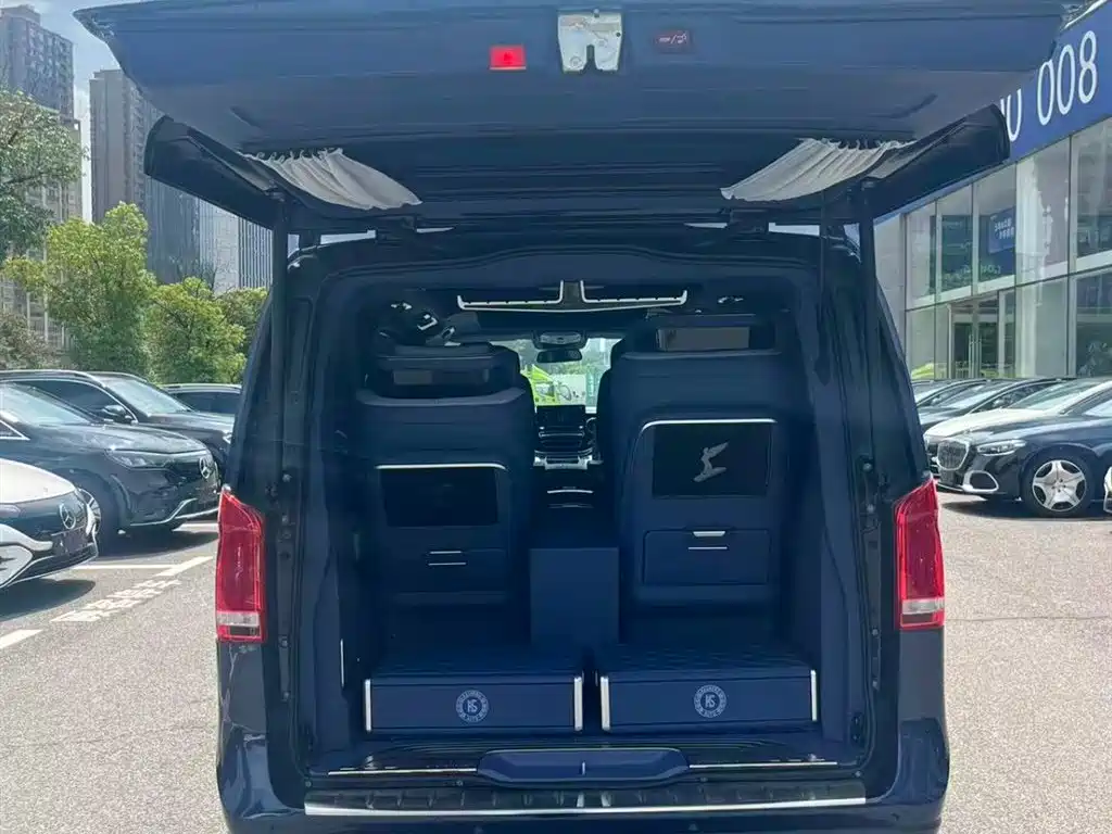Mercedes-Benz V-Class V 2022 V 260 L Luxury