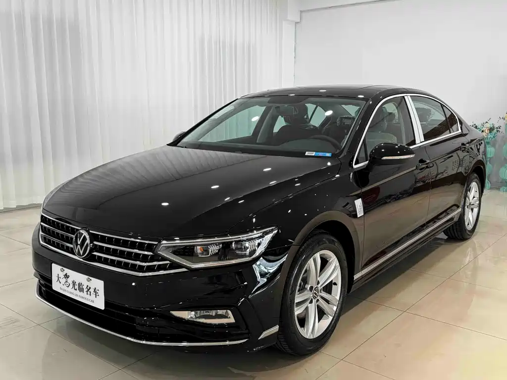 Купить Volkswagen Magotan