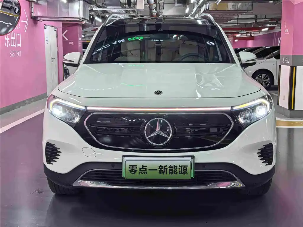 Mercedes-Benz EQB — миниатюра 2