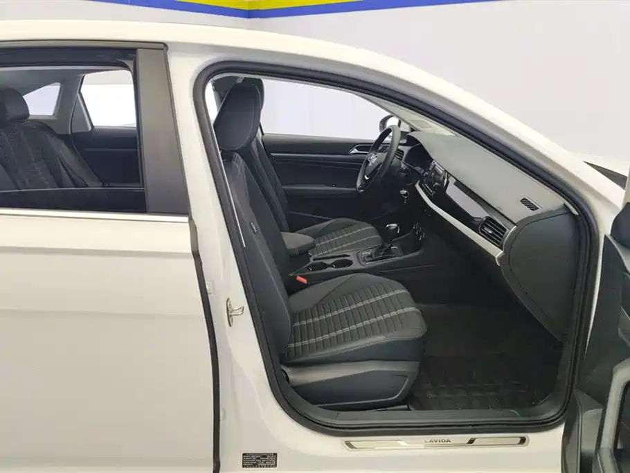 Volkswagen Lavida 2018 280TSI DSG Comfort V