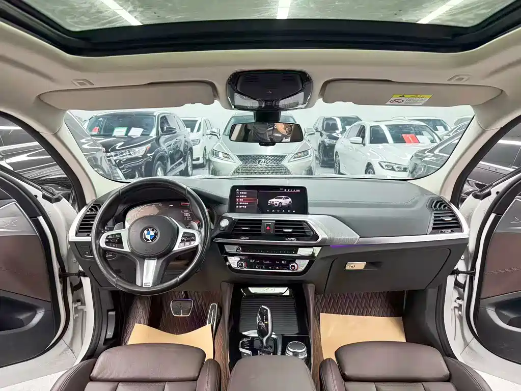 BMW X4 — миниатюра 9