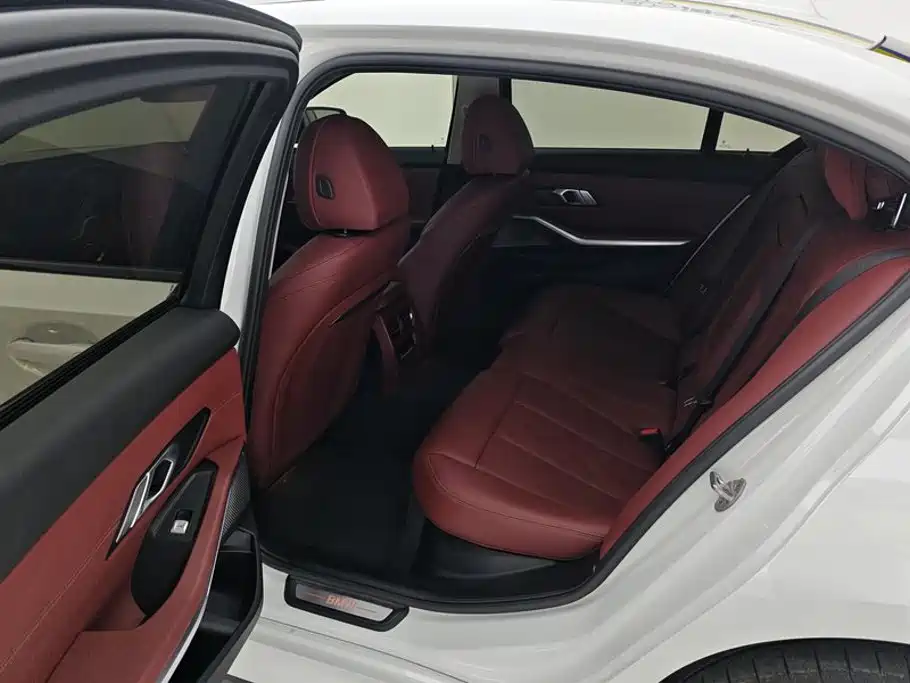 BMW i3 2024 — фото 11