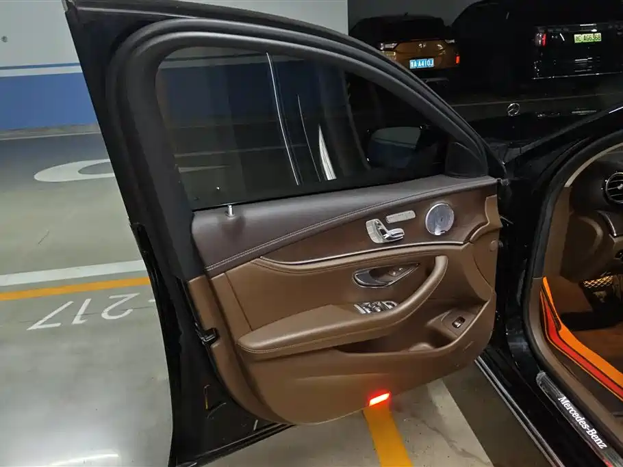 Mercedes-Benz E-Class E 2020 E 300 L