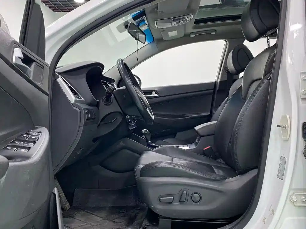 Hyundai Tucson 2018 1.6T DCT 15