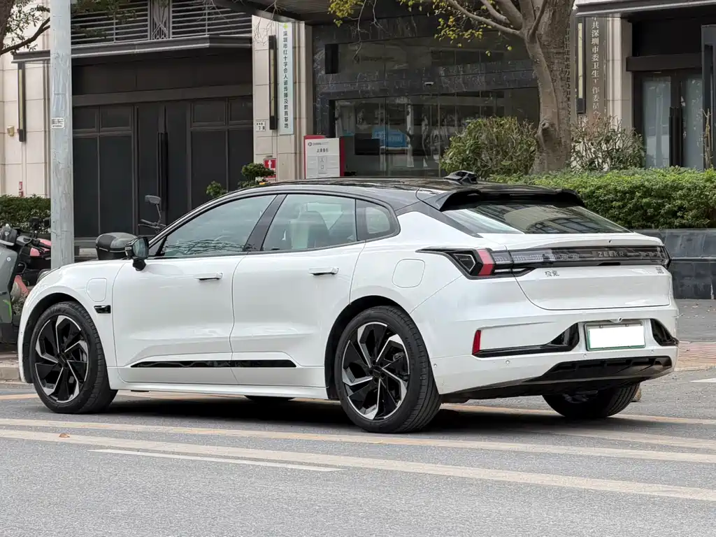 ZEEKR EXTREME KRYPTON 001