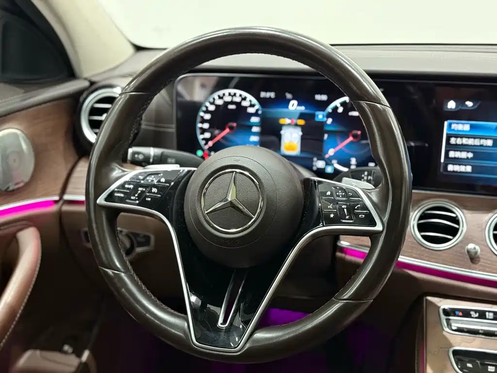 Mercedes-Benz E-Class E 2022 E 300 L Luxury