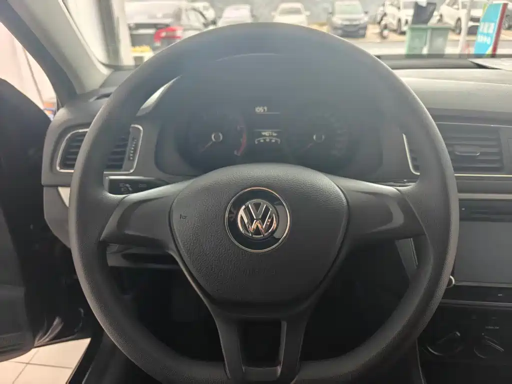 Volkswagen Lavida — миниатюра 7