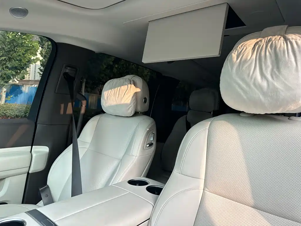Li Auto Li MEGA — миниатюра 10