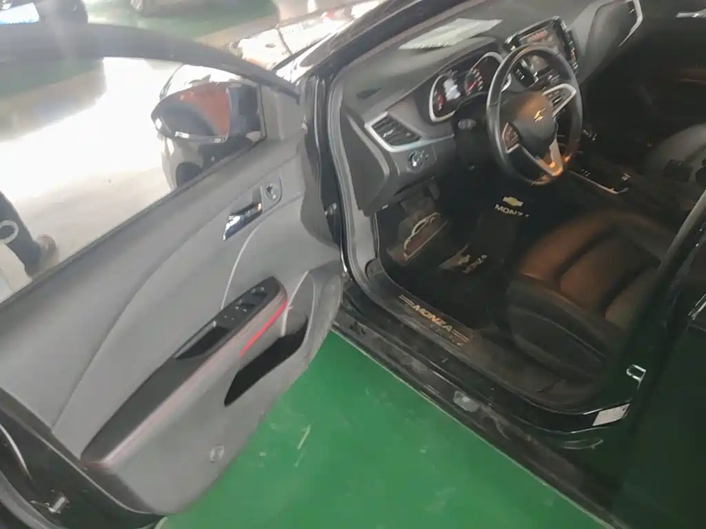 Chevrolet Monza — миниатюра 16