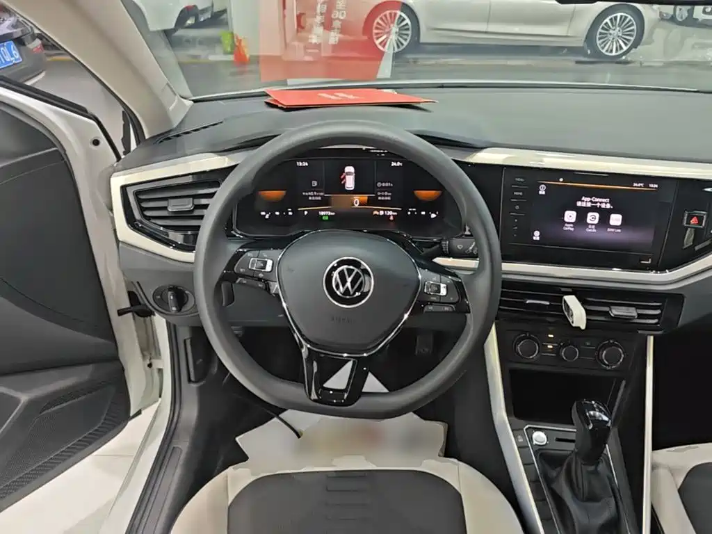 Volkswagen Polo — миниатюра 11