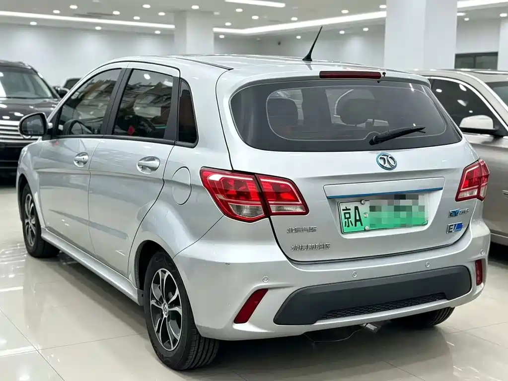 BAIC New Energy EV — миниатюра 4
