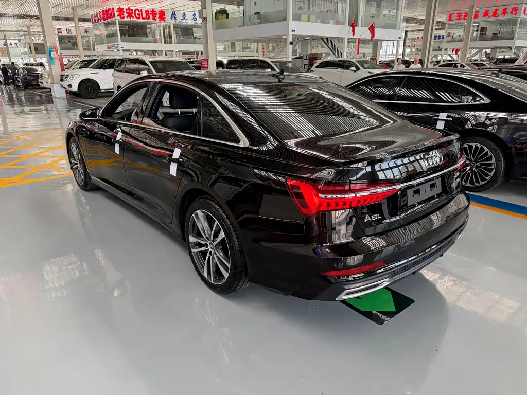 Audi A6L — миниатюра 7