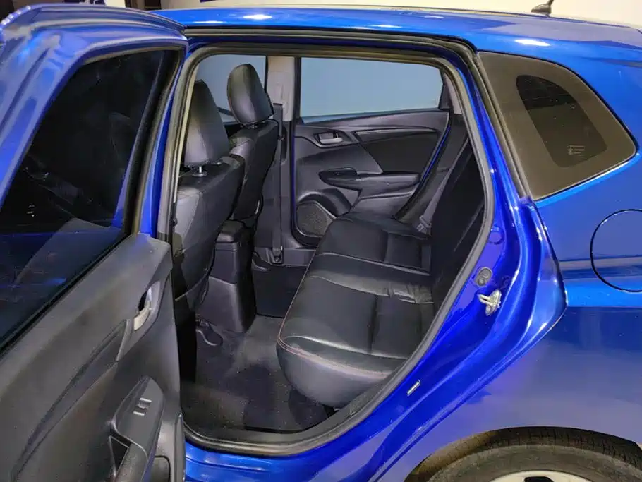 Honda Fit — миниатюра 11