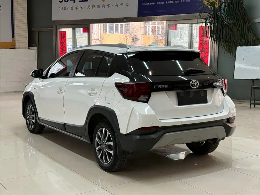 TOYOTA YARIS L ZHIXUAN