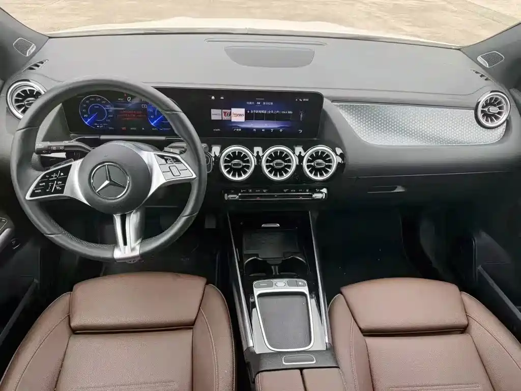 Mercedes-Benz EQA — миниатюра 6