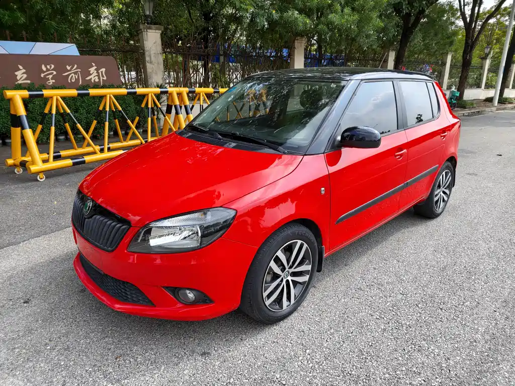 Skoda Fabia 2014
