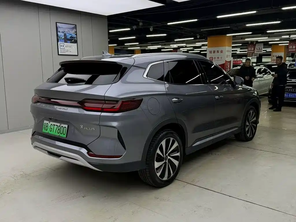 BYD Song Plus DM-i 2024 — фото 8