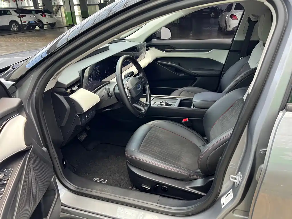 Ford Mondeo — миниатюра 4