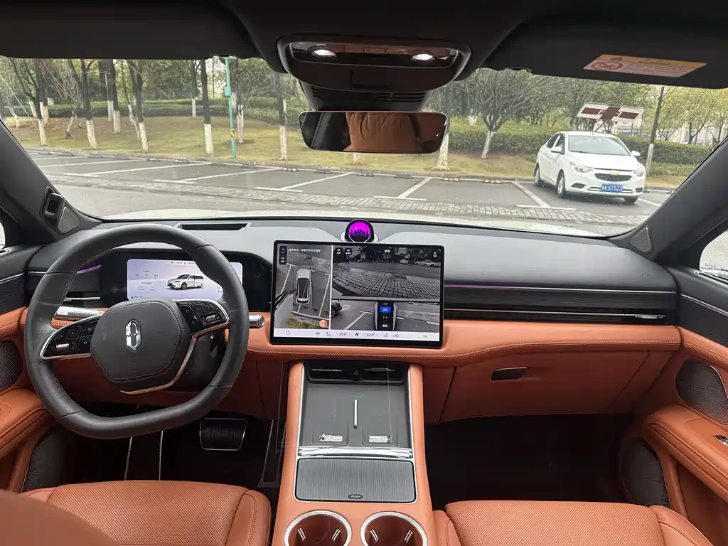 AITO ASK THE WORLD M5