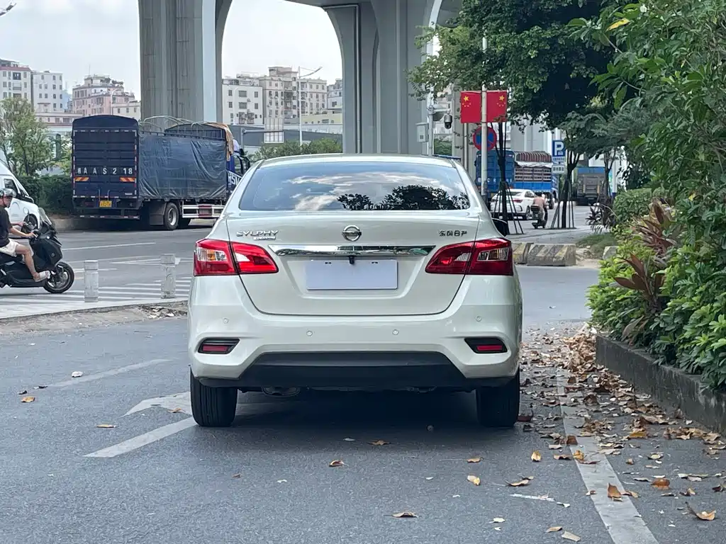 Nissan Sylphy — миниатюра 10