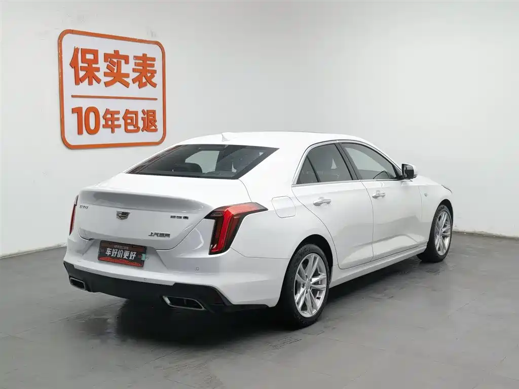 CADILLAC CT4