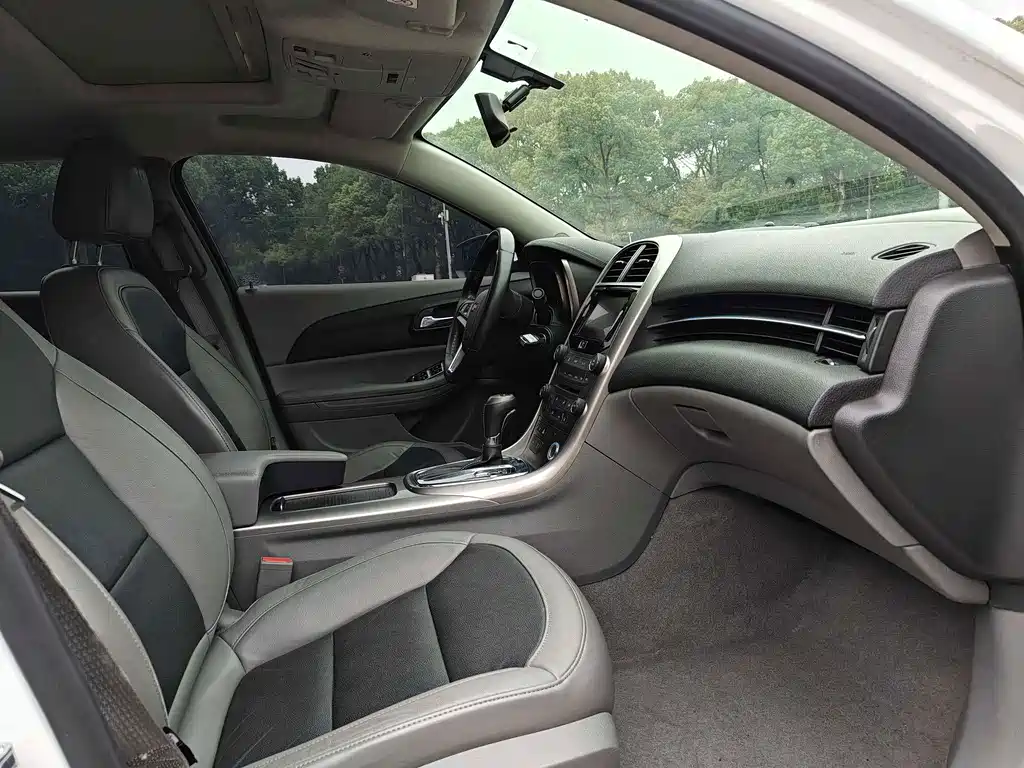 Chevrolet Malibu — миниатюра 9