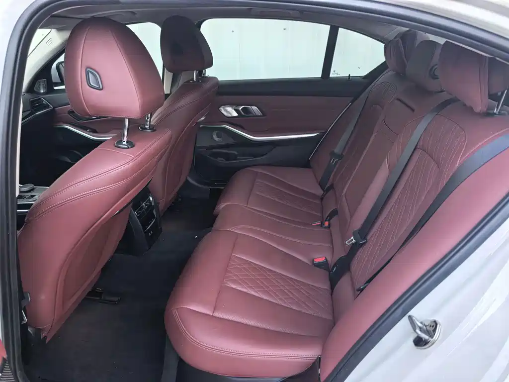 BMW i3 — миниатюра 7