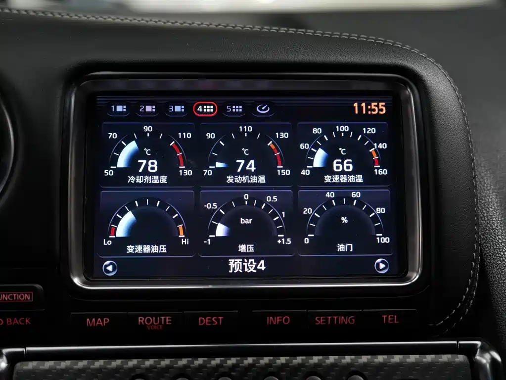 Nissan GT-R — миниатюра 14