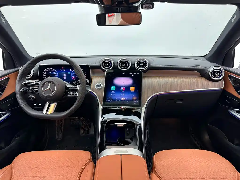 Mercedes-Benz GLC — миниатюра 10