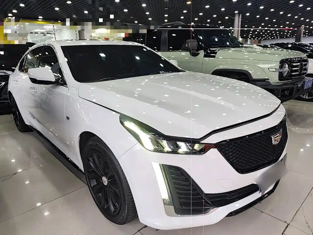 Cadillac CT5 — миниатюра 4