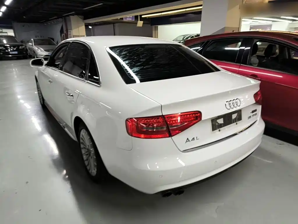 Audi A4L — миниатюра 5
