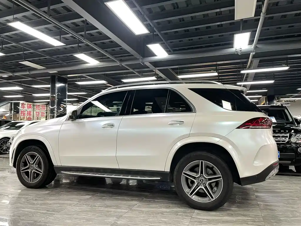 Mercedes-Benz GLE (Import) — миниатюра 3