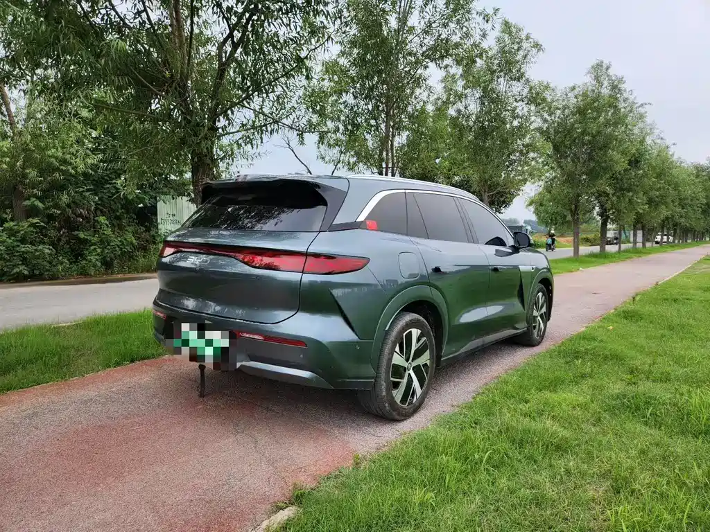 BYD Tang L — миниатюра 8