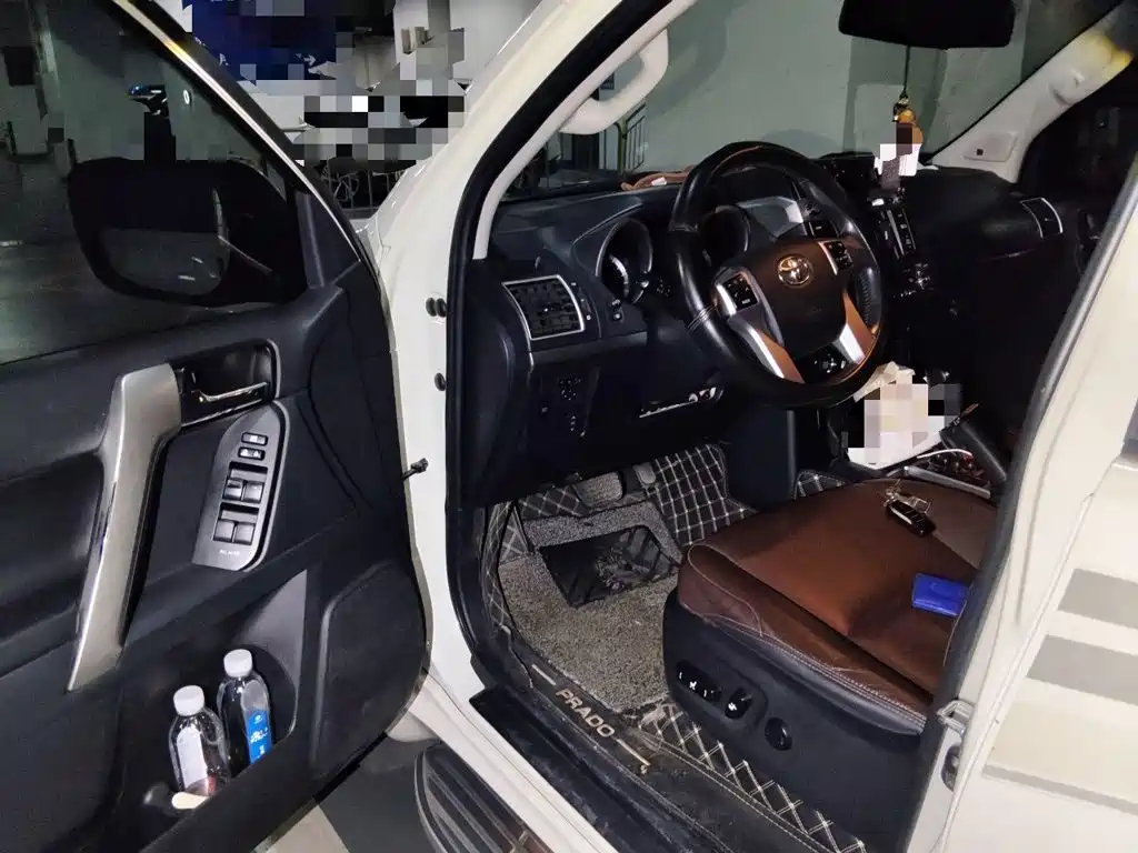 Toyota Prado — миниатюра 14